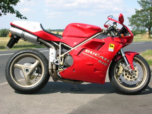 Ducati 916